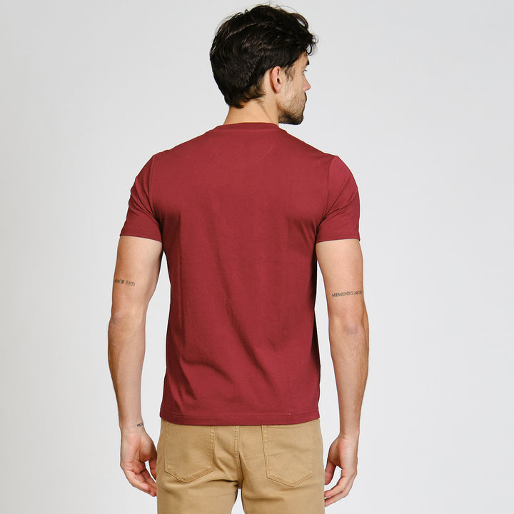 Playera Con Bolsillo Estampado